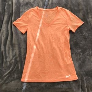 NWOT NIKE Dri-Fit Tee